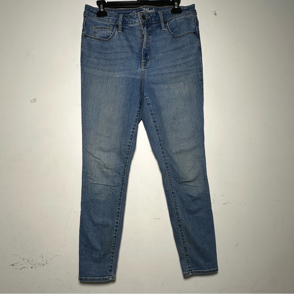 Universal Thread Light‎ Blue Straight Leg Jeans
